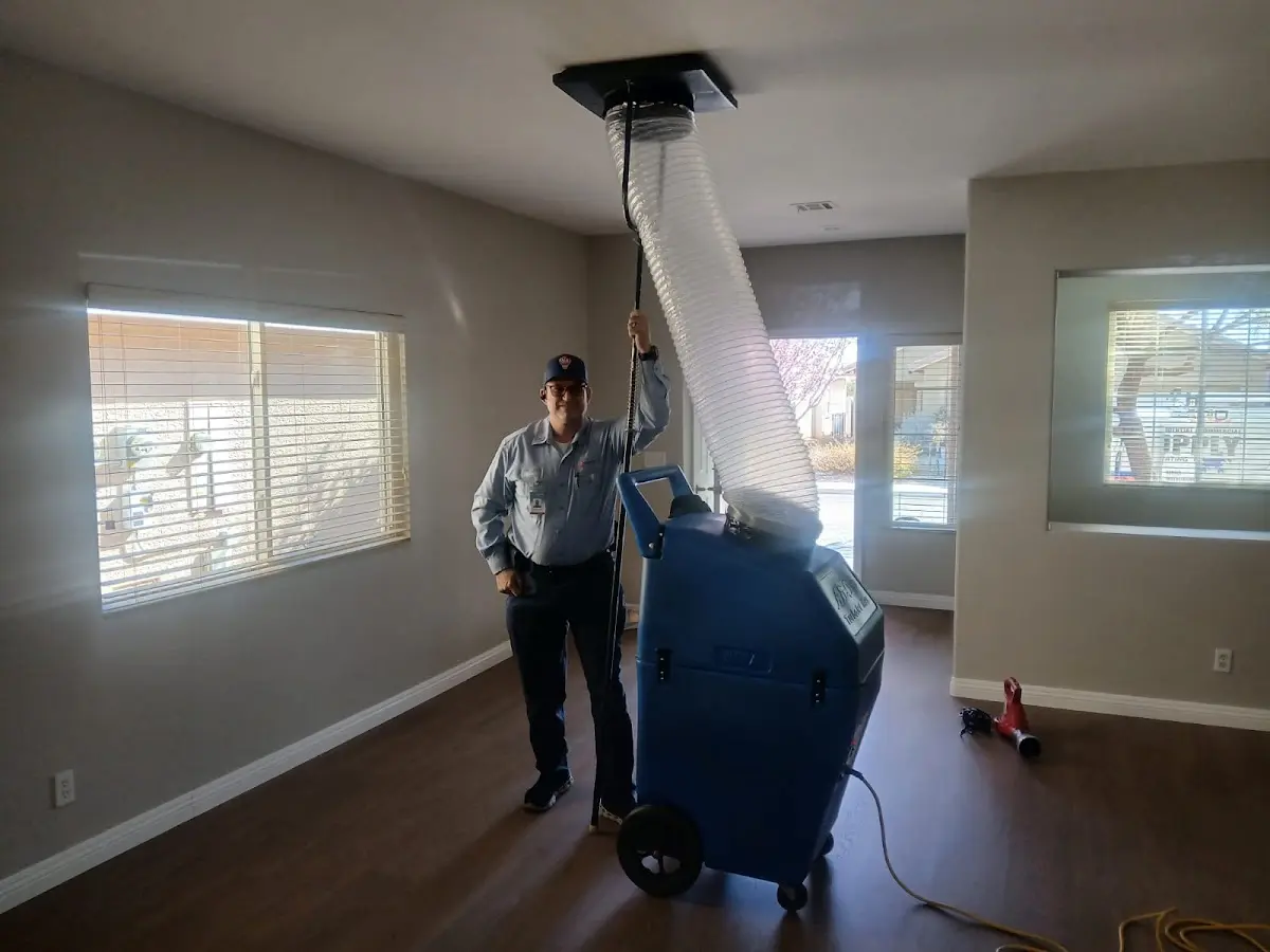Professional Emergency HVAC Repair work inside a South Monrovia Island home